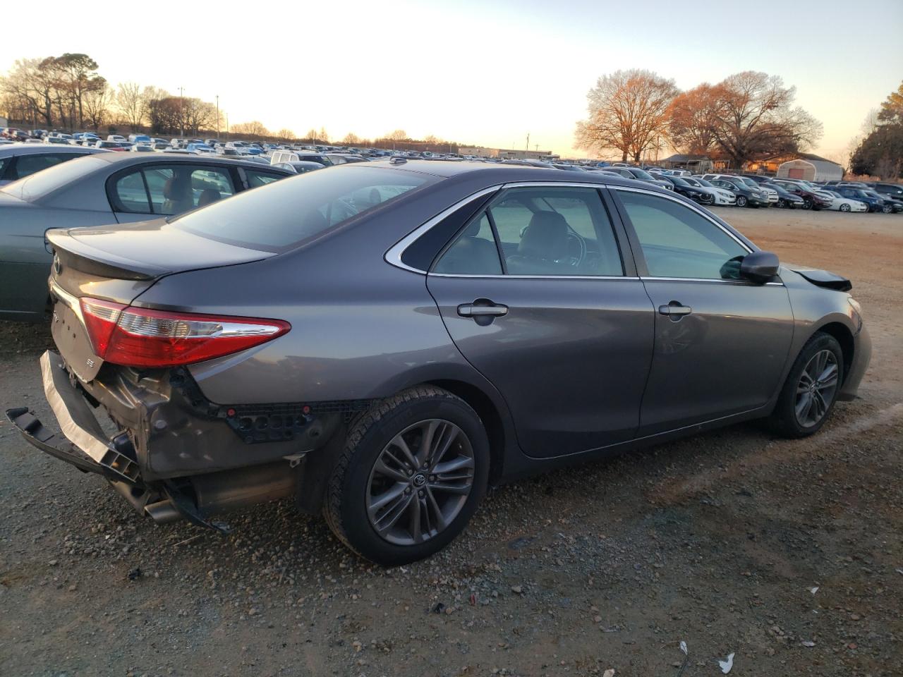 Image 3 of 2015 TOYOTA CAMRY LE 2015 with VIN 4T1BF1FK1FU103818