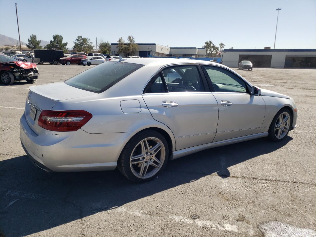 Изображение 3 2013 MERCEDES-BENZ E 350 2013 с VIN WDDHF5KB6DA675385