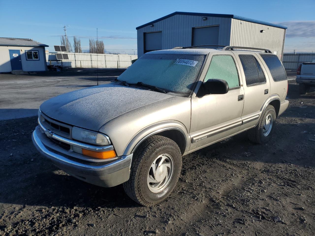 Image 1 of 2001 CHEVROLET BLAZER  2001 with VIN 1GNDT13W612218729