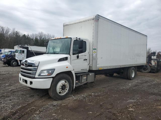 Image 2 of 2021 HINO 258/268  2021 with VIN 5PVNJ8AV1M5T51083