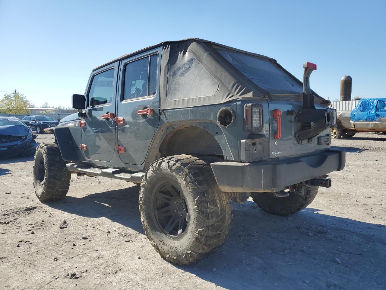 Obraz 2 z 2014 JEEP WRANGLER UNLIMITED SPORT 2014 z VIN 1C4BJWDG8EL207791