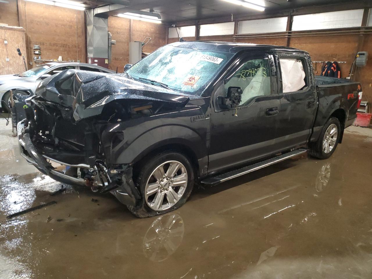 Obraz 1 z 2019 FORD F150 SUPERCREW 2019 z VIN 1FTEW1E59KFA50121