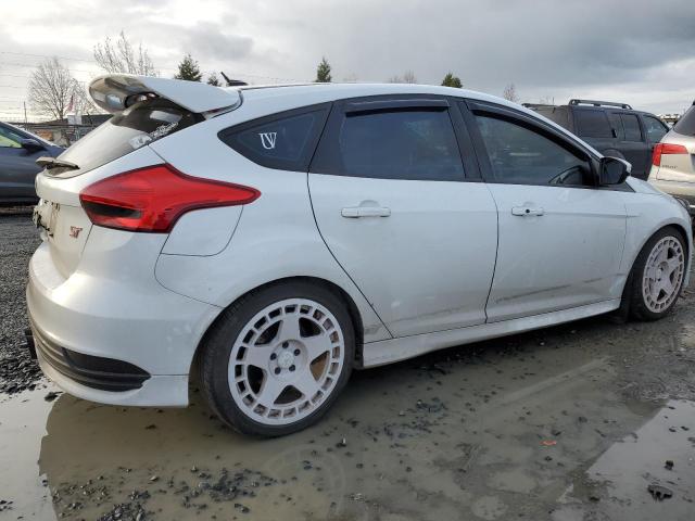 Image 3 of 2017 FORD FOCUS ST 2017 with VIN 1FADP3L93HL210892