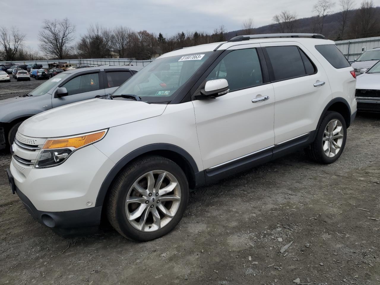 Image 1 of 2014 FORD EXPLORER LIMITED 2014 with VIN 1FM5K8F84EGC54302