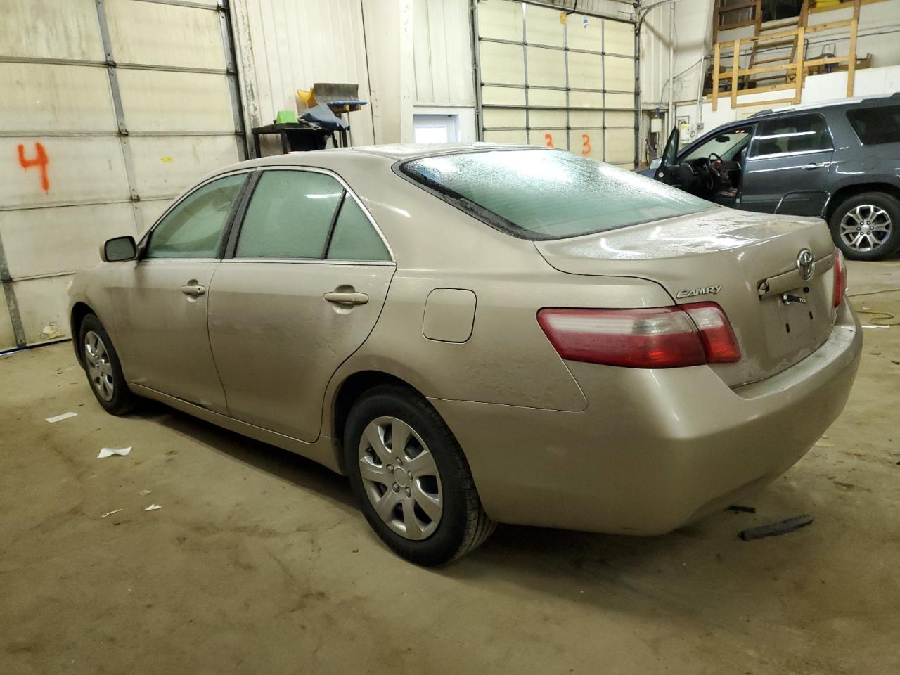 Изображение 2 2007 TOYOTA CAMRY CE 2007 с VIN 4T1BE46K37U001443