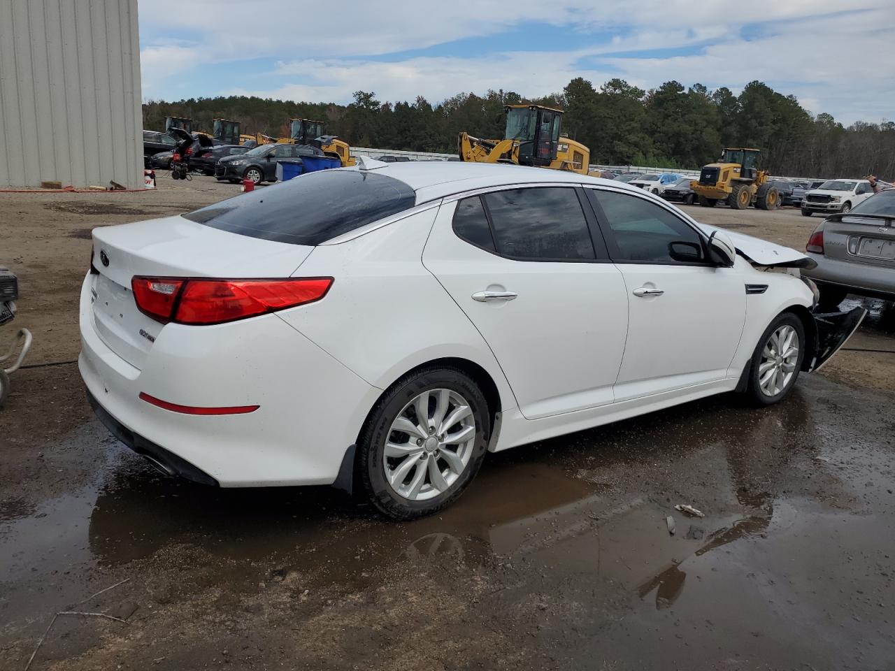 Image 3 of 2014 KIA OPTIMA EX 2014 with VIN 5XXGN4A74EG270129