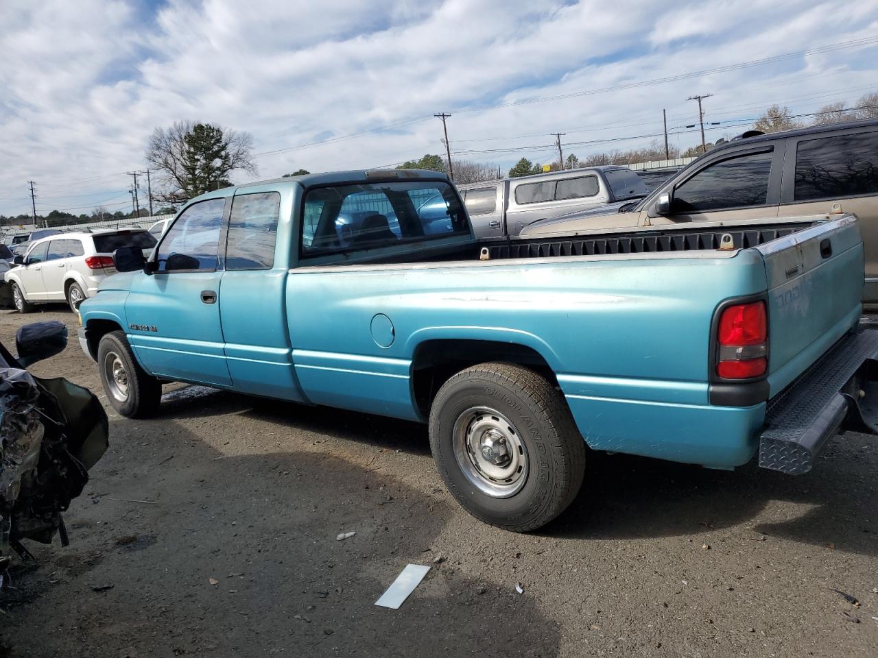 Изображение 2 1996 DODGE RAM 1500  1996 с VIN 3B7HC13Z7TG165327