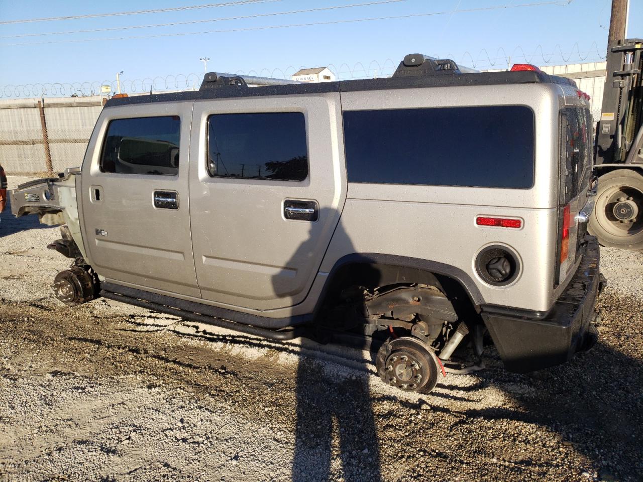 Obraz 2 z 2004 HUMMER H2  2004 z VIN 5GRGN23U24H115702