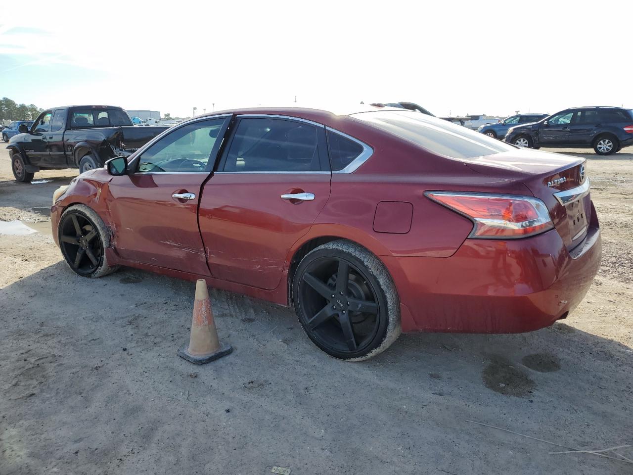 Image 2 of 2015 NISSAN ALTIMA 2.5 2015 with VIN 1N4AL3AP3FC230976