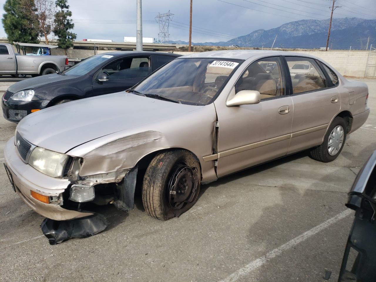 1995 TOYOTA AVALON XL 1995 image
