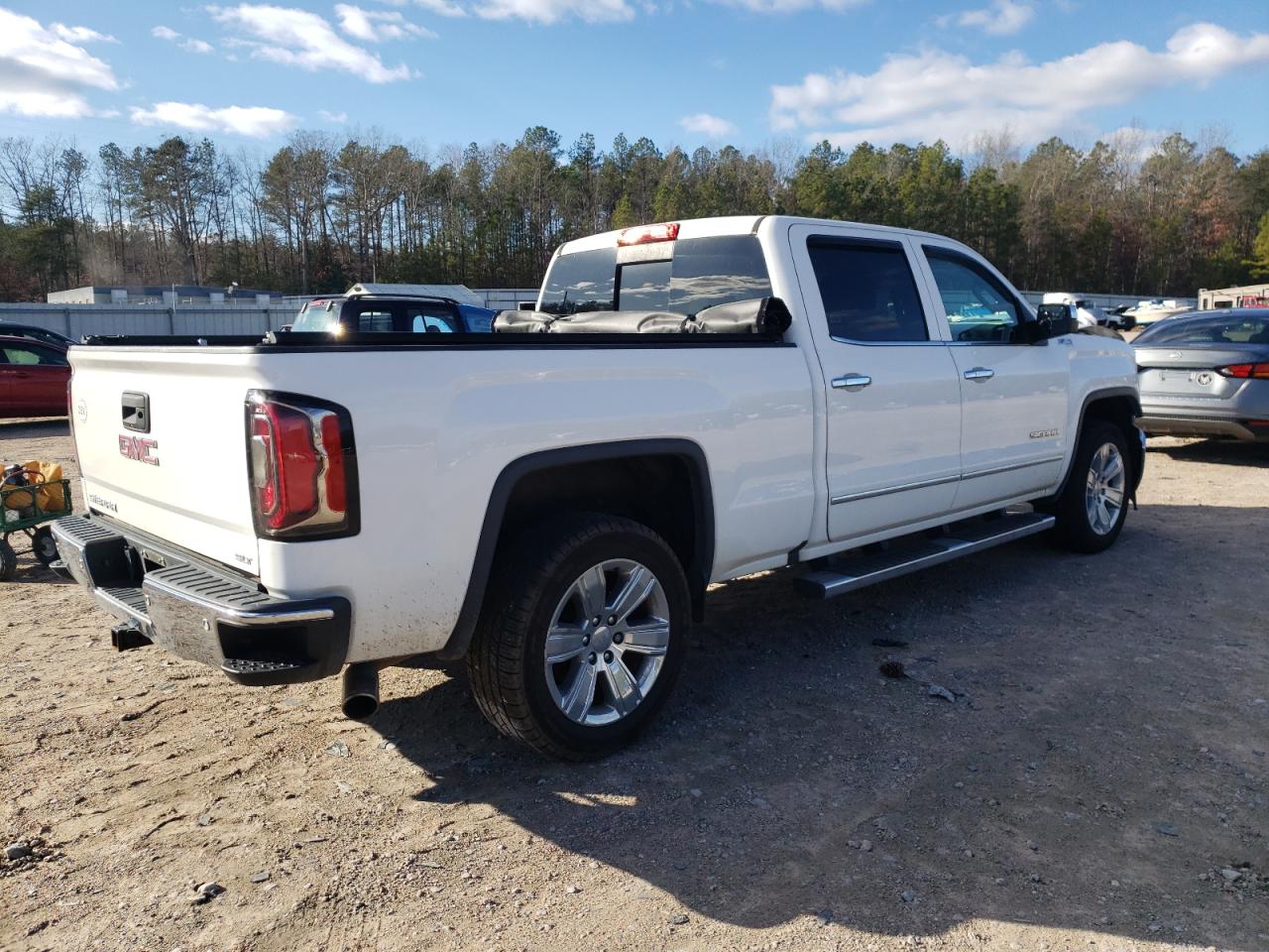 Obraz 3 z 2018 GMC SIERRA K1500 SLT 2018 z VIN 3GTU2NEC4JG275007