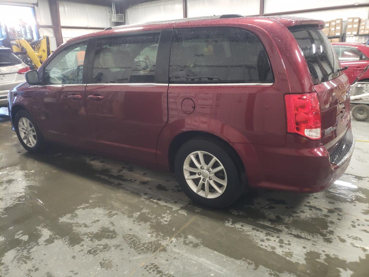 Изображение 2 2019 DODGE GRAND CARAVAN SXT 2019 с VIN 2C4RDGCG9KR513849