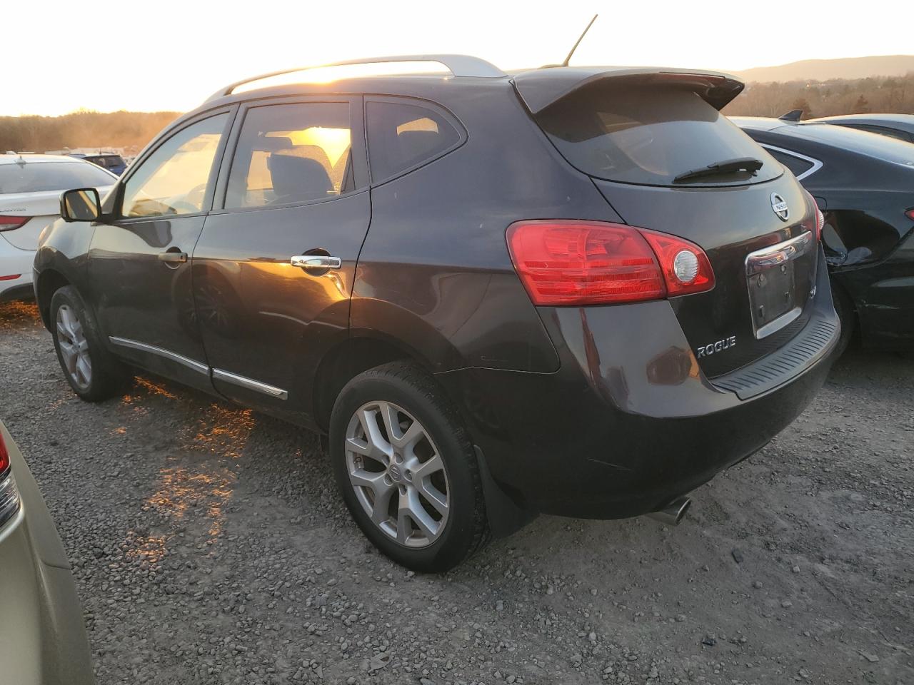 Image 2 of 2012 NISSAN ROGUE S 2012 with VIN JN8AS5MV0CW419327