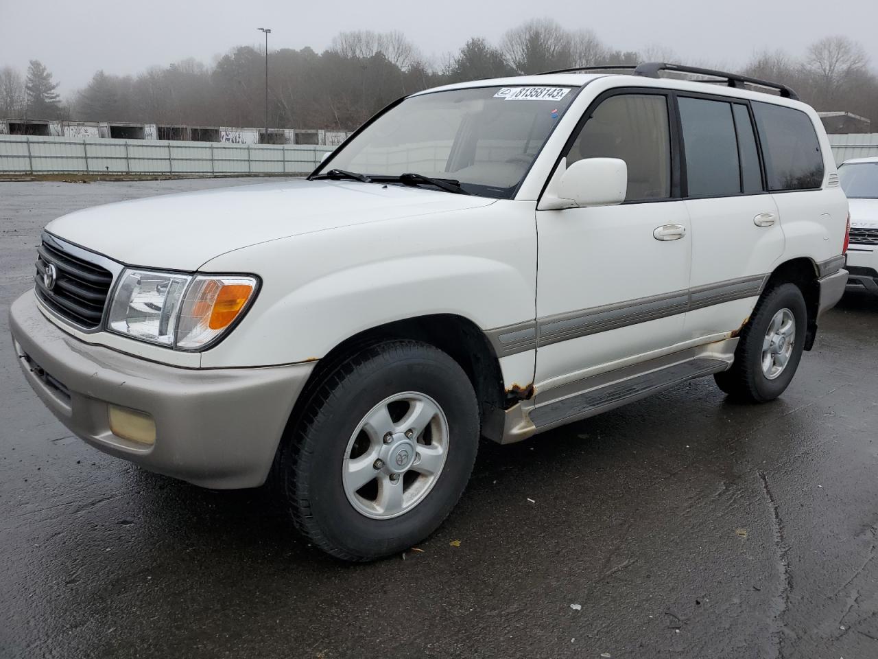 Image 1 of 2000 TOYOTA LAND CRUISER  2000 with VIN JT3HT05J0Y0080380