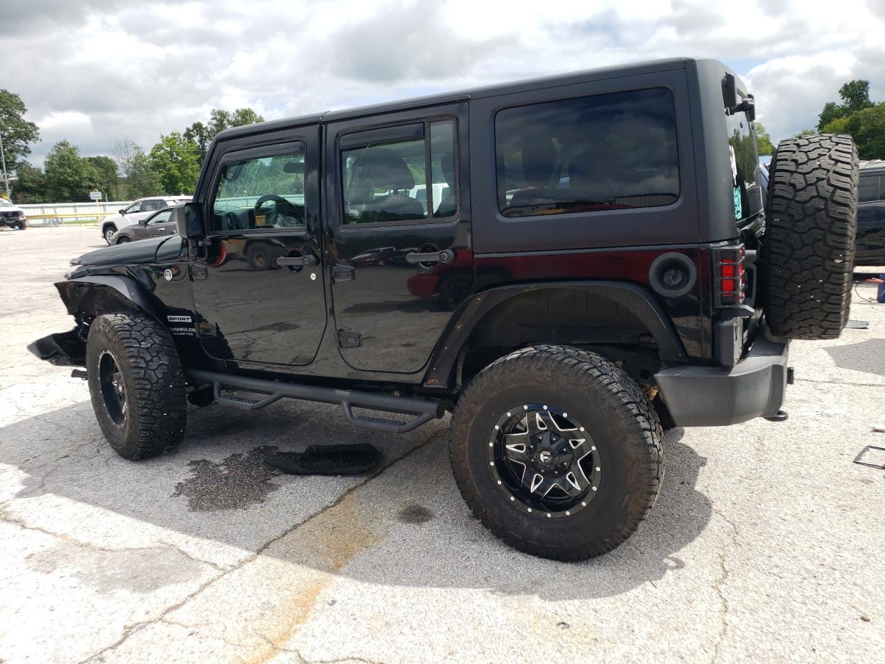 Obraz 2 z 2017 JEEP WRANGLER UNLIMITED SPORT 2017 z VIN 1C4BJWDG5HL532497
