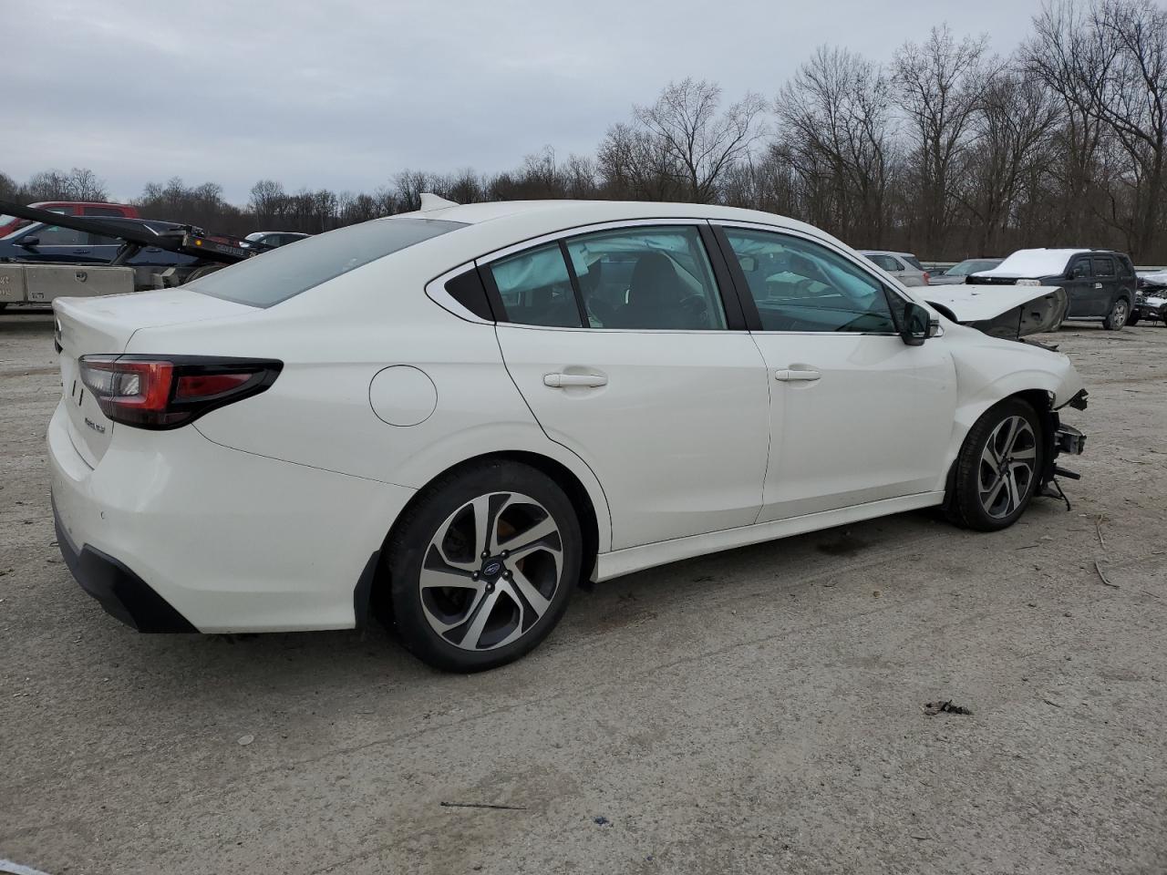Image 3 of 2020 SUBARU LEGACY LIMITED 2020 with VIN 4S3BWAN67L3033123