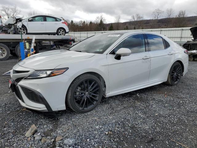 Изображение 1 2022 TOYOTA CAMRY XSE 2022 с VIN 4T1K61BK7NU056055