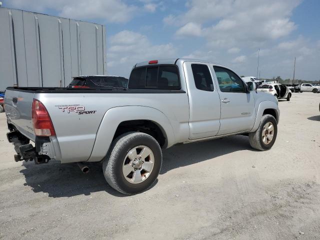 Obraz 3 z 2005 TOYOTA TACOMA ACCESS CAB 2005 z VIN 5TEUU42N25Z053666