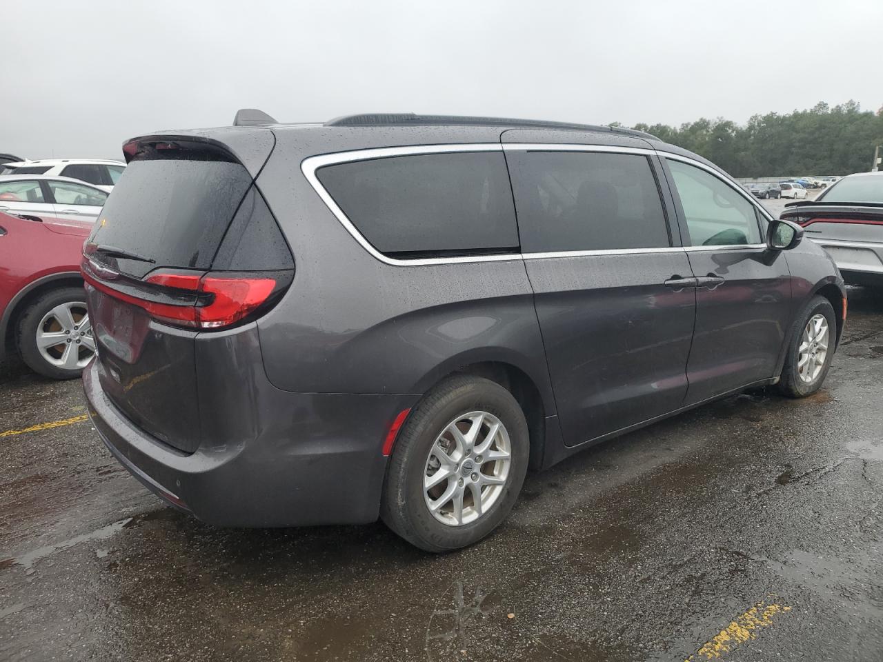 Изображение 3 2022 CHRYSLER PACIFICA TOURING L 2022 с VIN 2C4RC1BG6NR106383