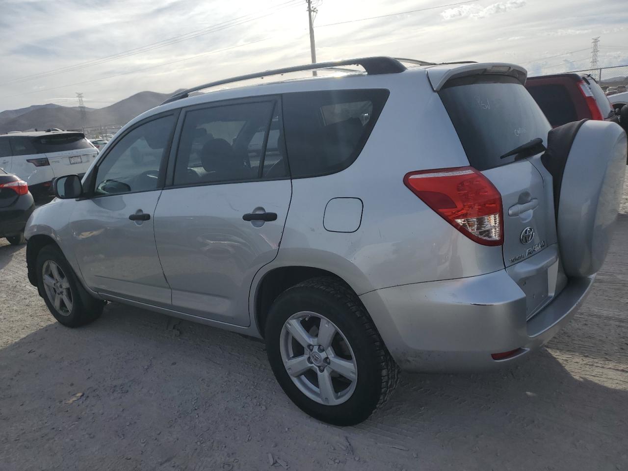 Изображение 2 2007 TOYOTA RAV4  2007 с VIN JTMBD33V675115012