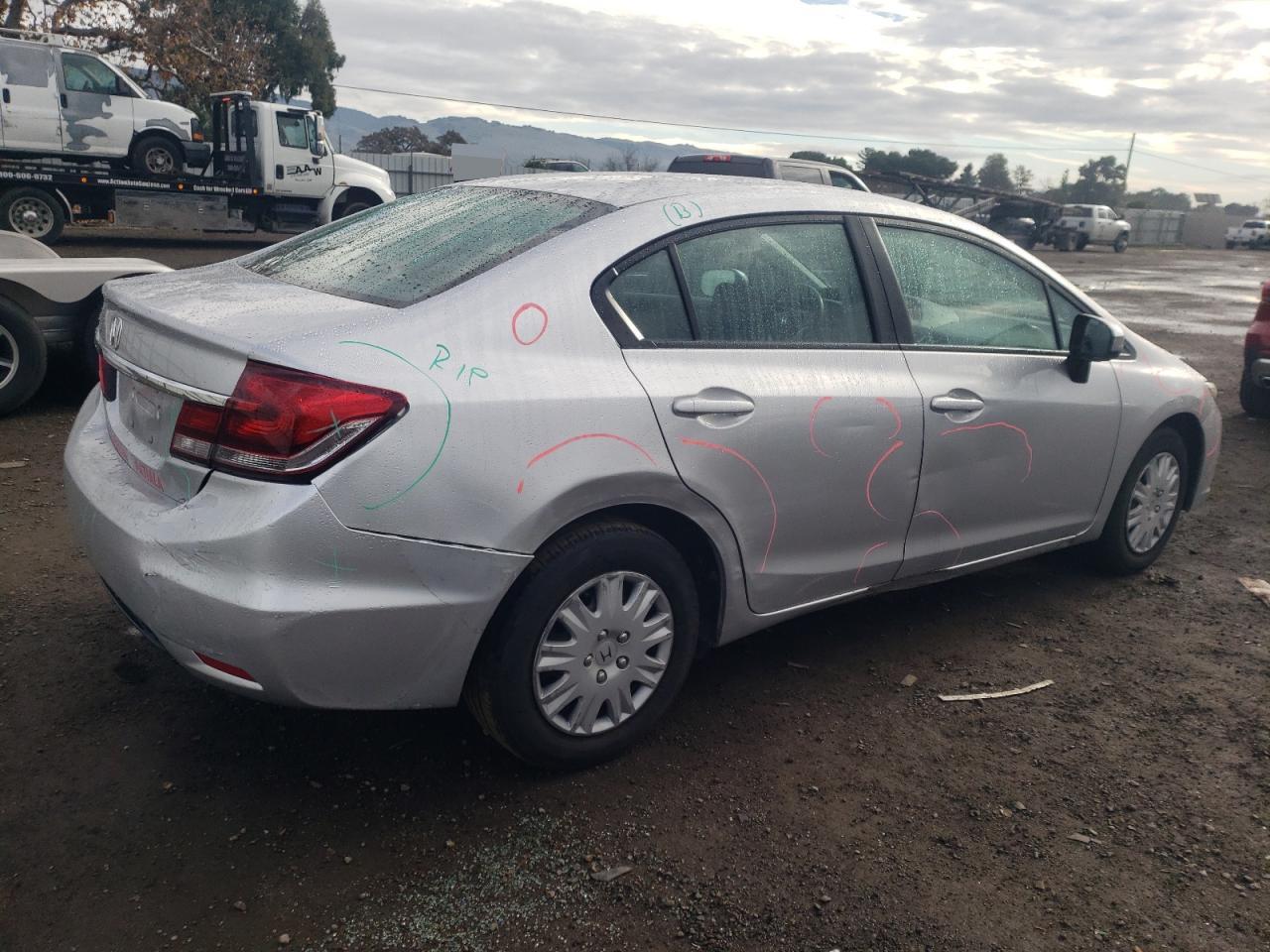 Image 3 of 2014 HONDA CIVIC LX 2014 with VIN 19XFB2F5XEE221395