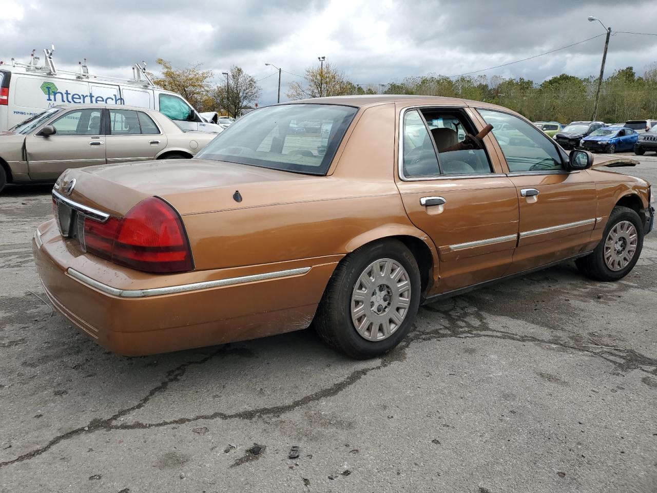 Изображение 3 2005 MERCURY GRAND MARQUIS GS 2005 с VIN 2MEFM74W45X663777
