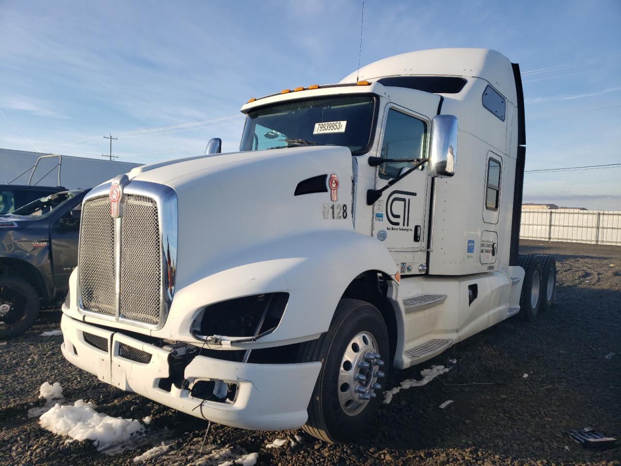 Image 2 of 2013 KENWORTH CONSTRUCTION T660 2013 with VIN 1XKADP9X4DJ336224