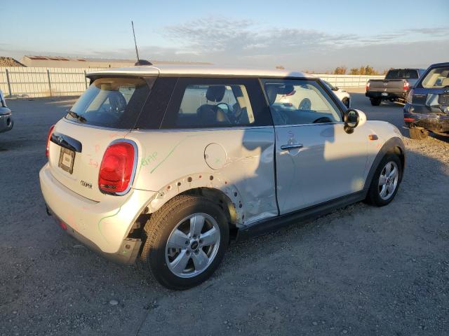 Image 3 of 2016 MINI COOPER  2016 with VIN WMWXP5C55G3B14325