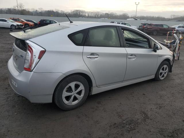 Obraz 3 z 2015 TOYOTA PRIUS  2015 z VIN JTDKN3DU0F0421752