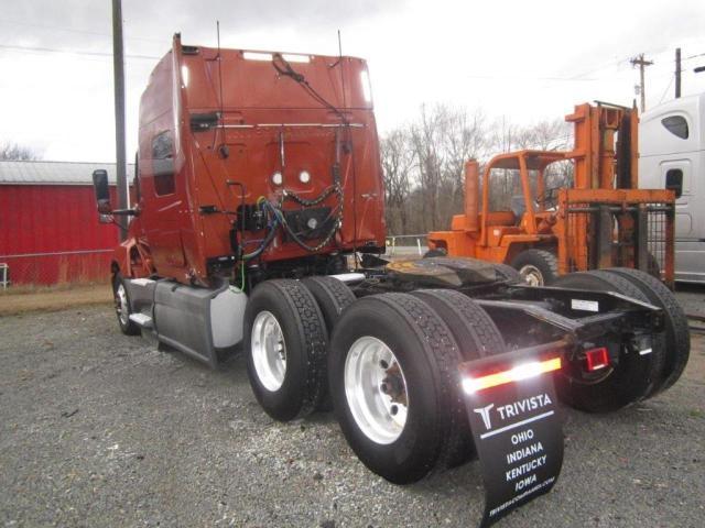 Image 3 of 2018 INTERNATIONAL LT625  2018 with VIN 3HSDZTZR5JN416278
