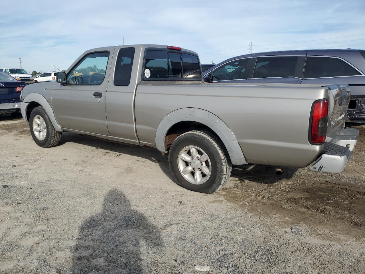 Image 2 of 2001 NISSAN FRONTIER KING CAB XE 2001 with VIN 1N6DD26S41C402983