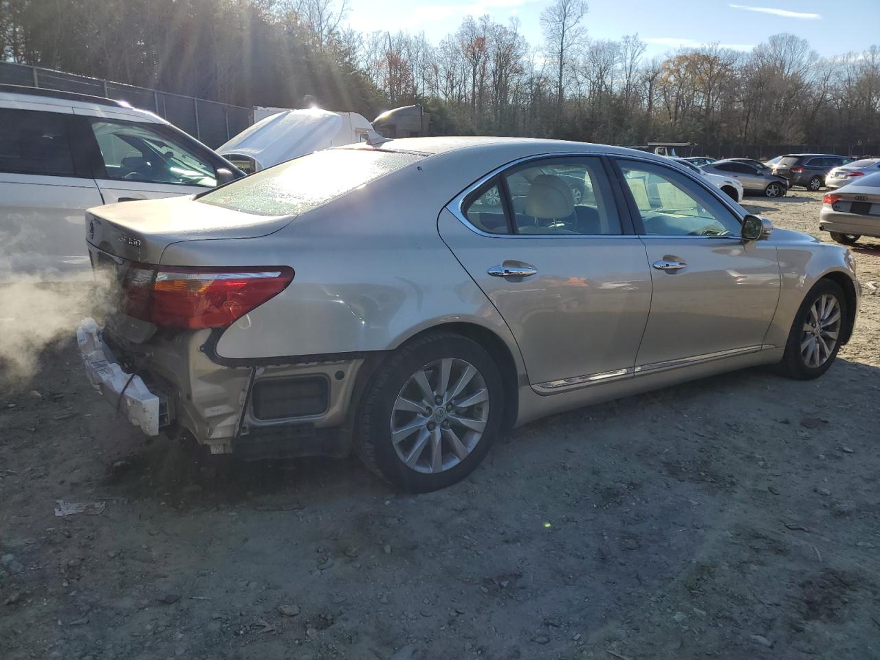 Obraz 3 z 2011 LEXUS LS 460 2011 z VIN JTHCL5EF0B5008912