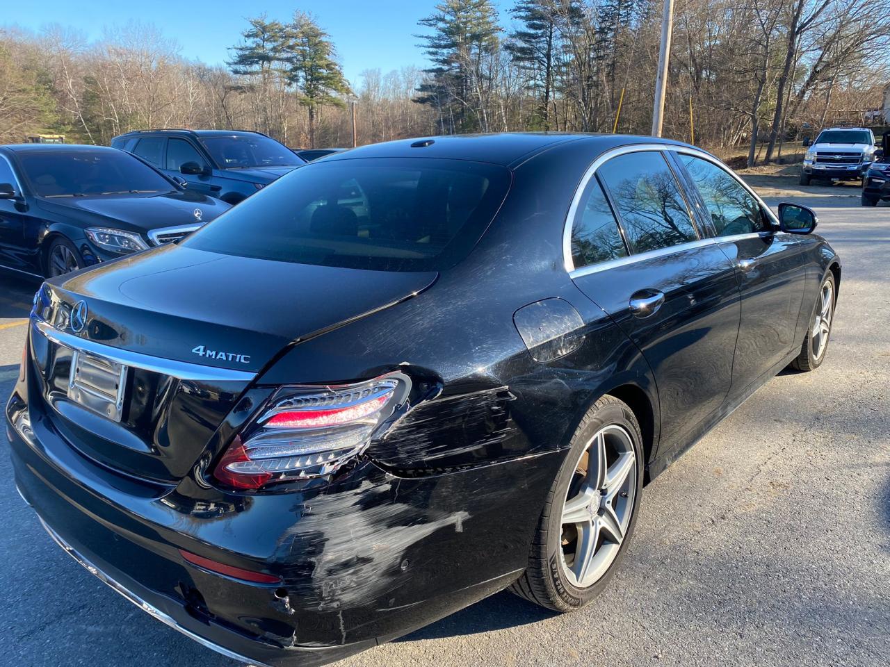 Image 3 of 2017 MERCEDES-BENZ E 300 4MATIC 2017 with VIN WDDZF4KB8HA023419