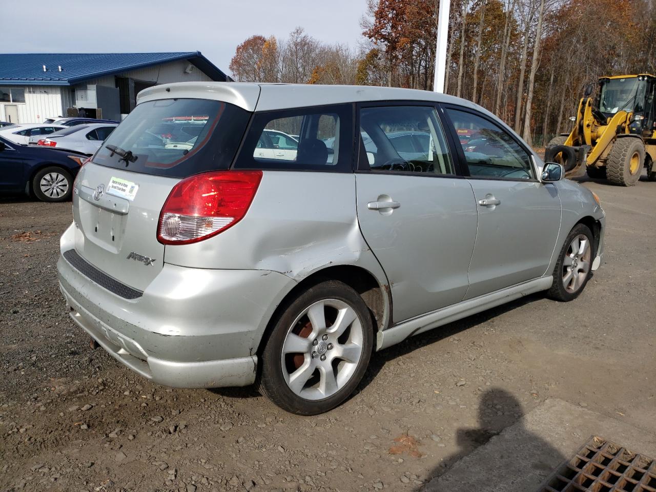 Image 3 of 2003 TOYOTA COROLLA MATRIX XR 2003 with VIN 2T1KR32E43C058180