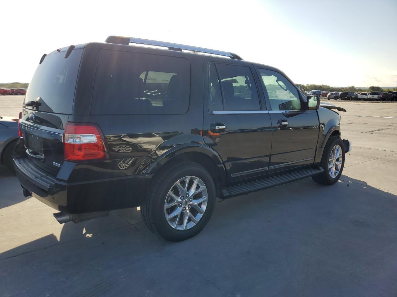 Изображение 3 2017 FORD EXPEDITION LIMITED 2017 с VIN 1FMJU1KT1HEA21455