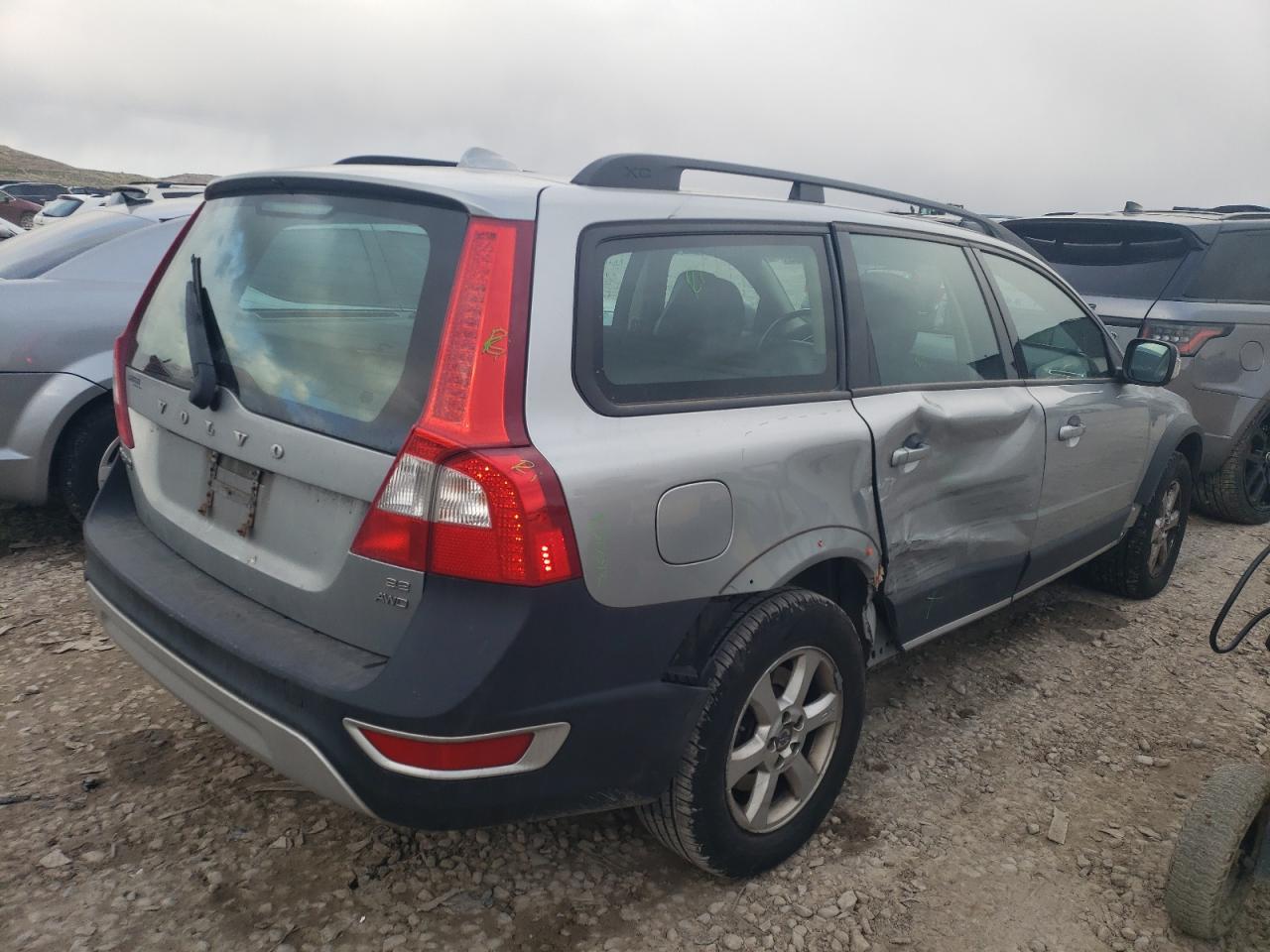 Obraz 3 z 2008 VOLVO XC70  2008 z VIN YV4BZ982881018967