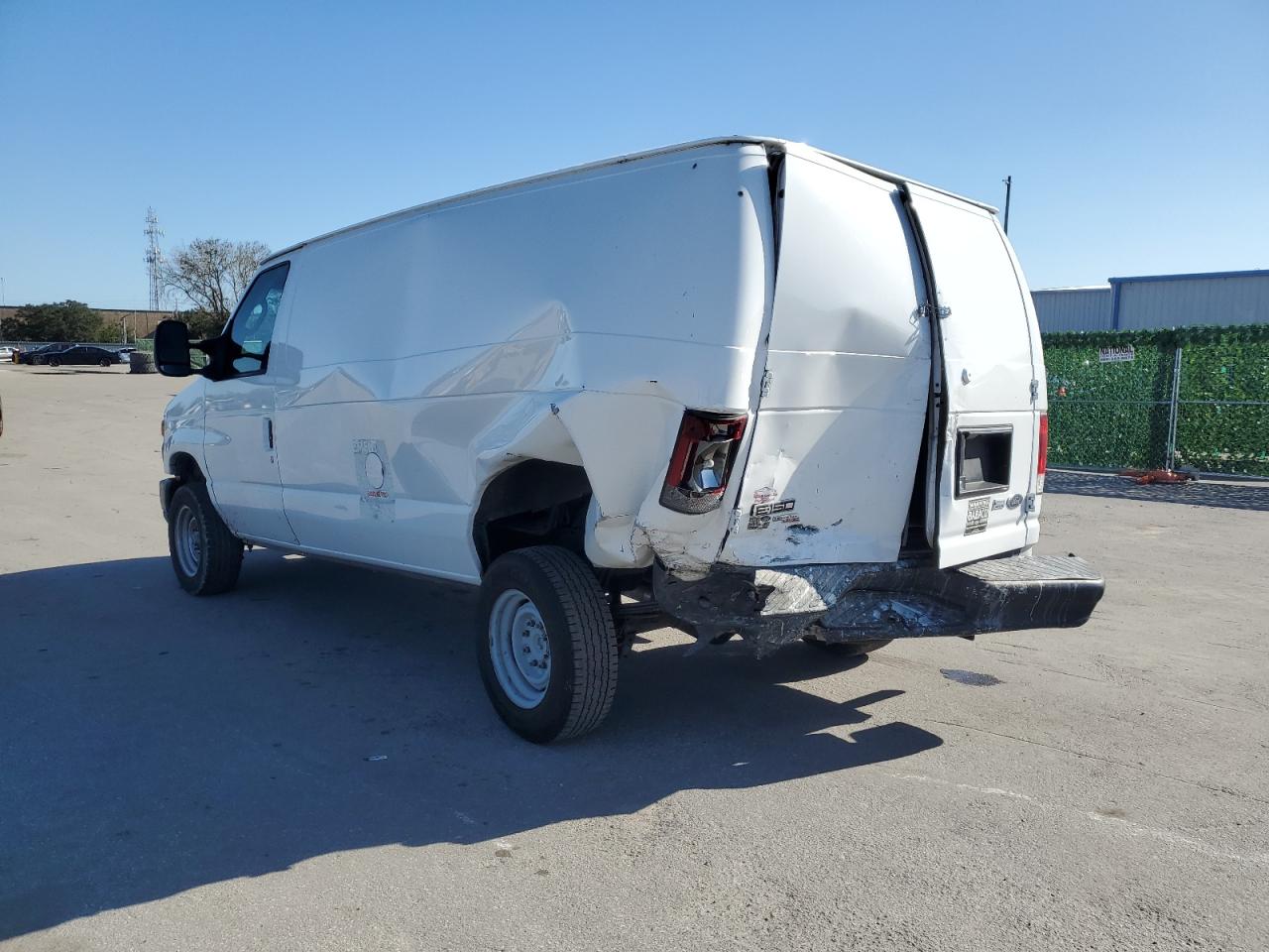 Изображение 2 2012 FORD ECONOLINE E150 VAN 2012 с VIN 1FTNE1EL5CDB22060