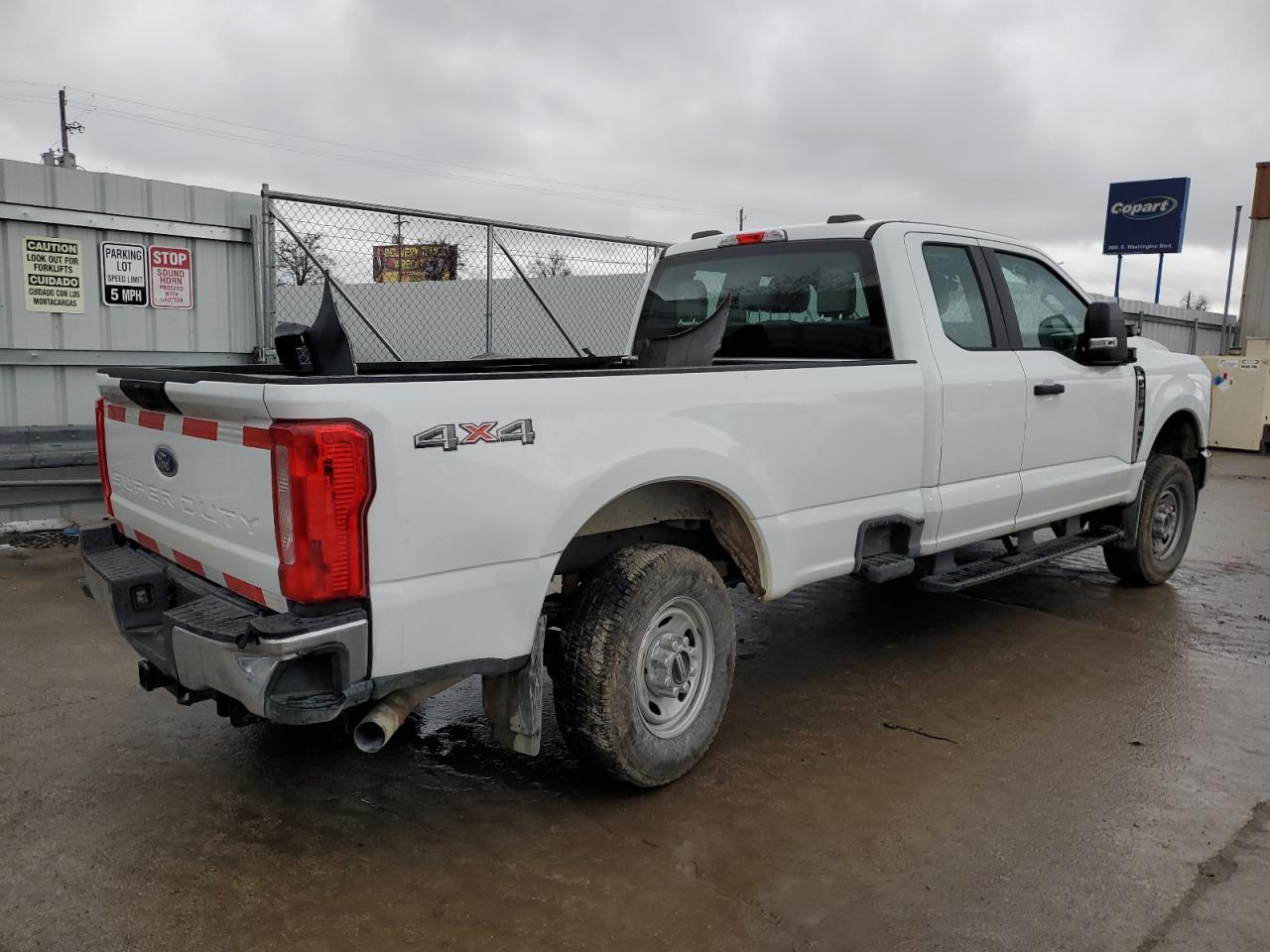 Image 3 of 2023 FORD F250 SUPER DUTY 2023 with VIN 1FT7X2BA1PED18993