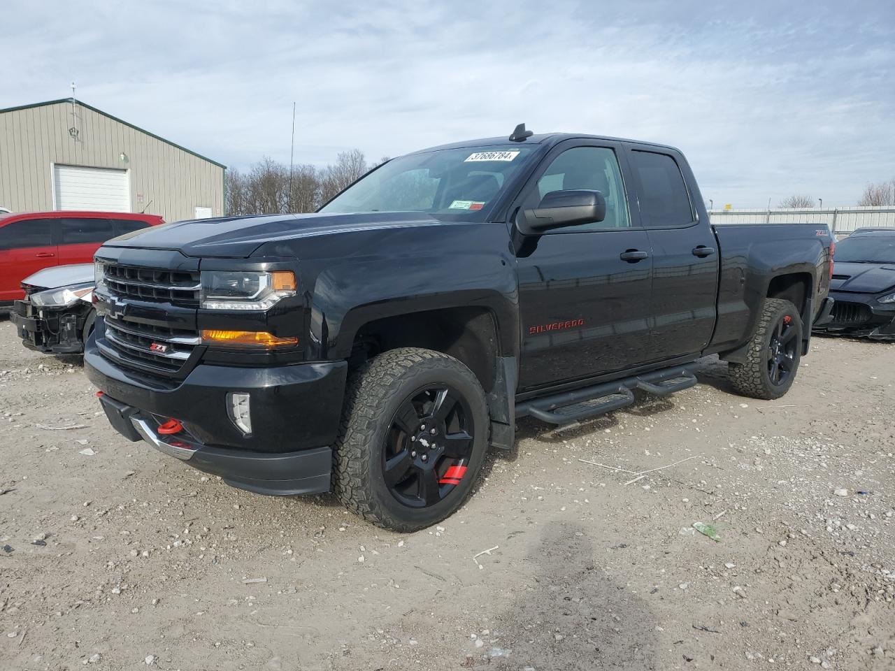 Obraz 1 z 2017 CHEVROLET SILVERADO K1500 LT 2017 z VIN 1GCVKREC5HZ262644