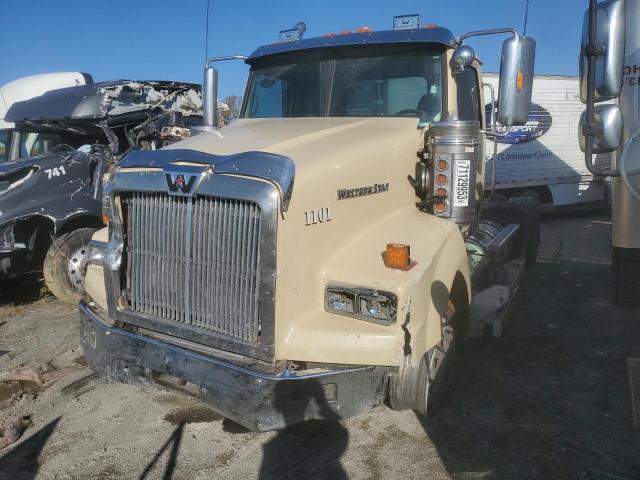 Image 2 of 2014 WESTERN STAR/AUTO CAR CONVENTIONAL 4900SA 2014 with VIN 5KJJALDV7EPFW1101