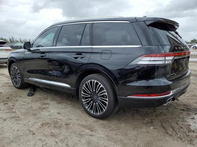 Изображение 2 2023 LINCOLN AVIATOR BLACK LABEL 2023 с VIN 5LM5J9XC3PGL07129