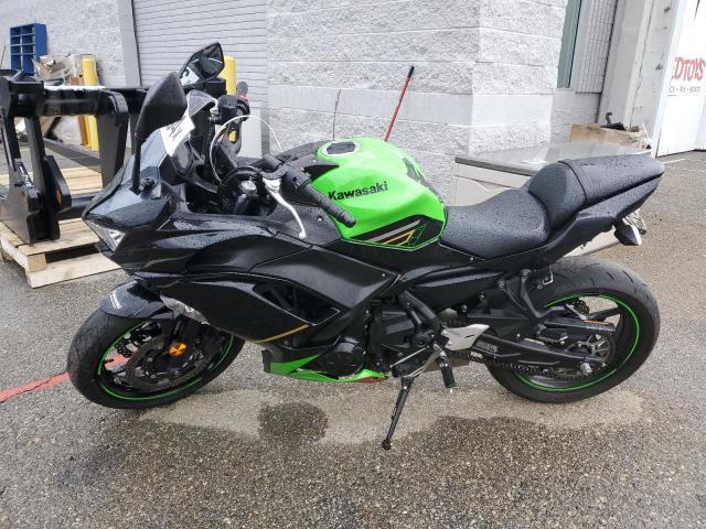 Image 3 of 2020 KAWASAKI EX650 M 2020 with VIN ML5EXEM11LDA11181