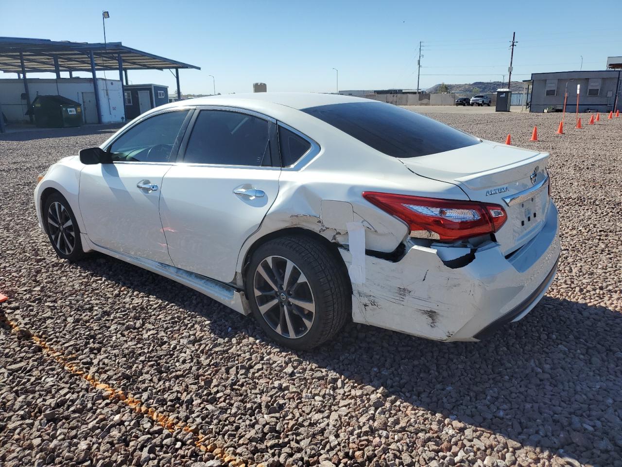 Image 2 of 2016 NISSAN ALTIMA 2.5 2016 with VIN 1N4AL3AP7GC187289