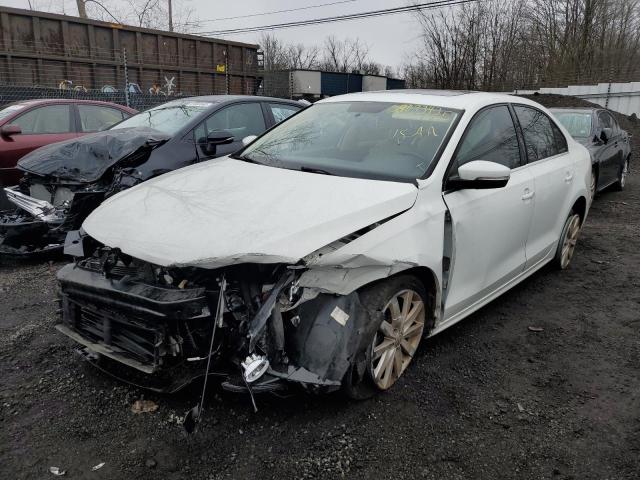 Image 1 of 2015 VOLKSWAGEN JETTA SE 2015 with VIN 3VWD17AJ7FM258324