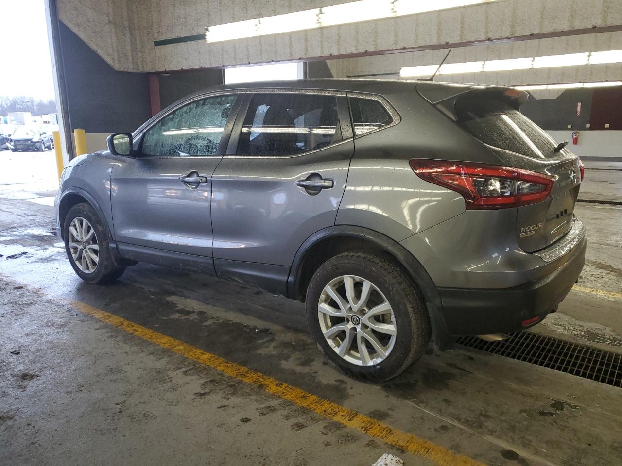 Изображение 2 2020 NISSAN ROGUE SPORT S 2020 с VIN JN1BJ1CV2LW263890