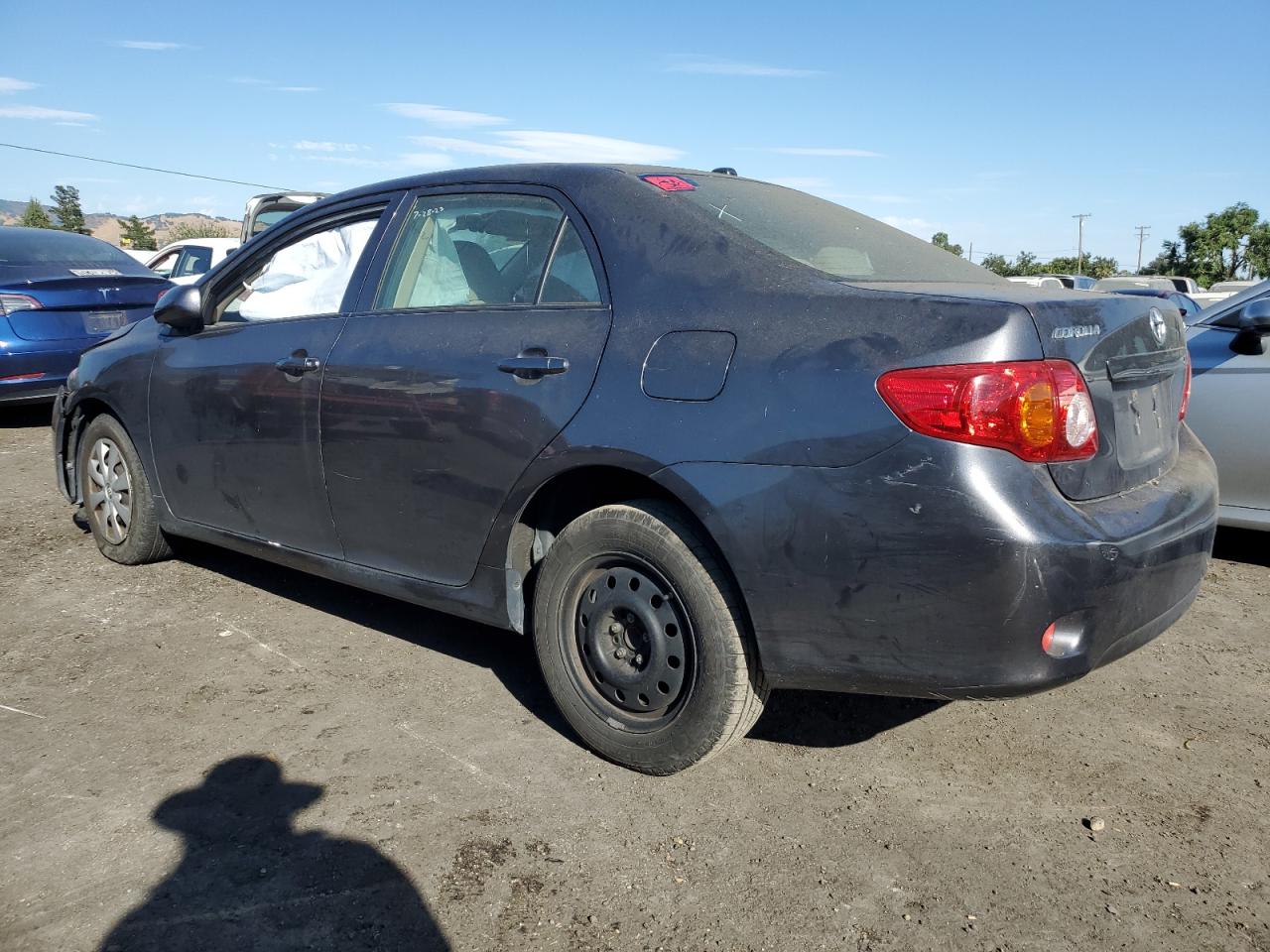 Obraz 2 z 2010 TOYOTA COROLLA BASE 2010 z VIN JTDBU4EE9AJ067734