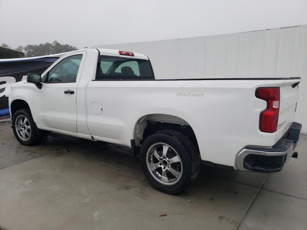 Image 2 of 2021 CHEVROLET SILVERADO C1500 2021 with VIN 3GCNWAEF5MG359191