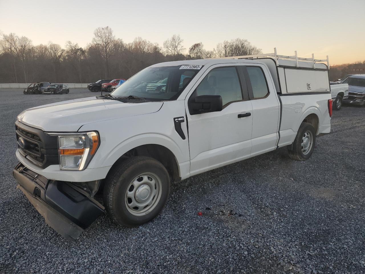 Obraz 1 z 2022 FORD F150 SUPER CAB 2022 z VIN 1FTEX1CB8NKE62287