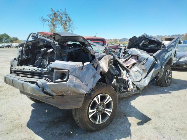 Obraz 2 z 2016 TOYOTA TACOMA DOUBLE CAB 2016 z VIN 3TMAZ5CN5GM016815