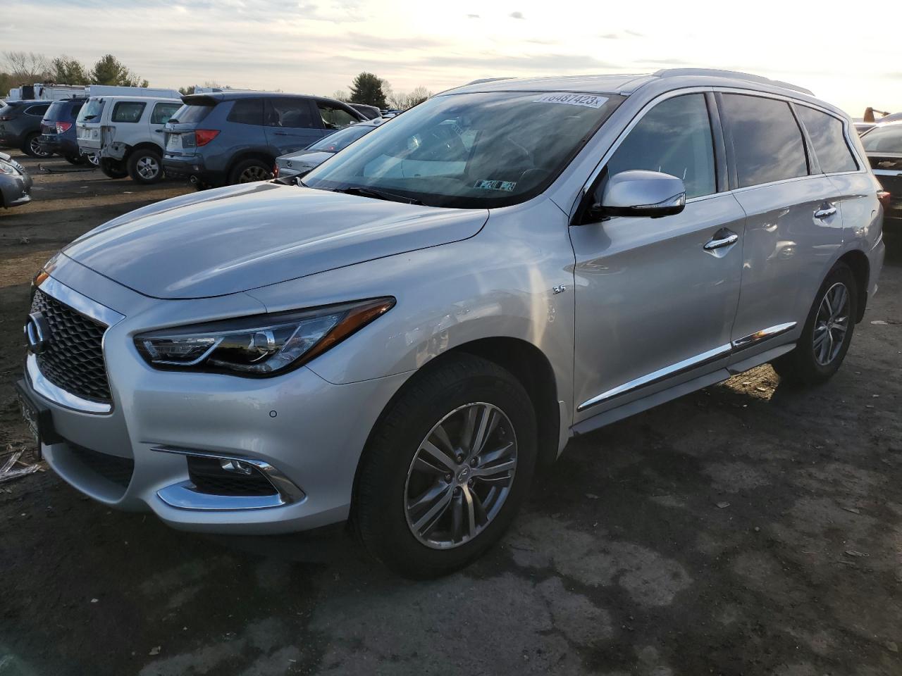 Изображение 2017 INFINITI QX60  2017